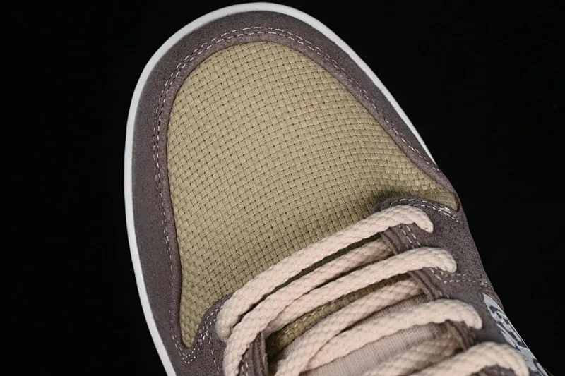 All Categories Nk SB Dunk Series Nk SB Dunk Low Low-top Sneakers Nk SB Dunk Low "Big Money Savings" Big Promotion Theme Embossed SB Low-top Casual Sneakers FZ3129-200